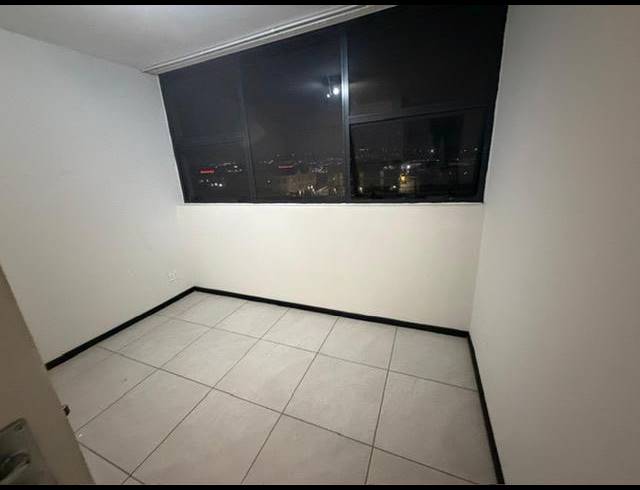 2 BEDROOM PROPERTY TO RENT IN ELMAPARK